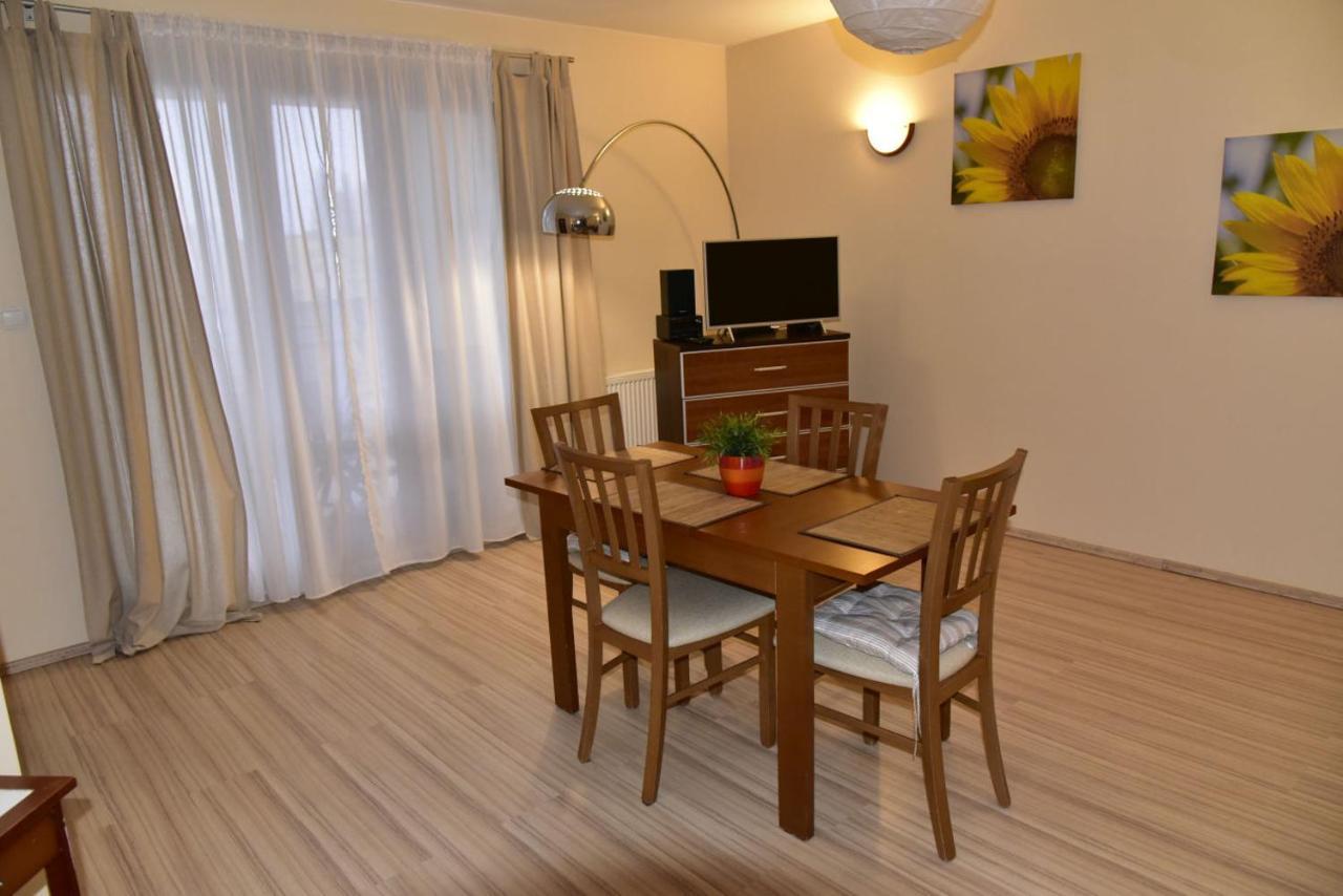 Apartament Sloneczny Brzeg เมียนซิดดรอแย ภายนอก รูปภาพ