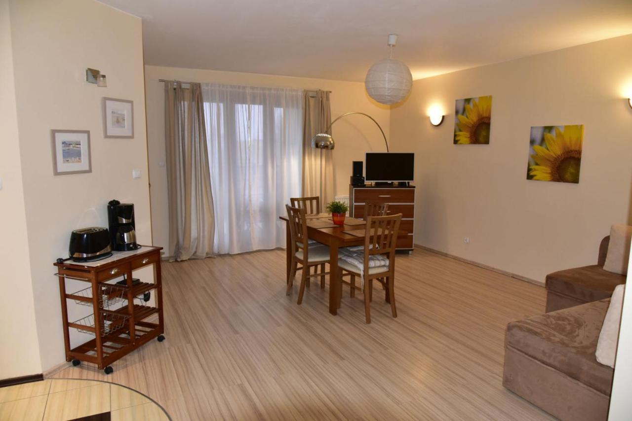 Apartament Sloneczny Brzeg เมียนซิดดรอแย ภายนอก รูปภาพ