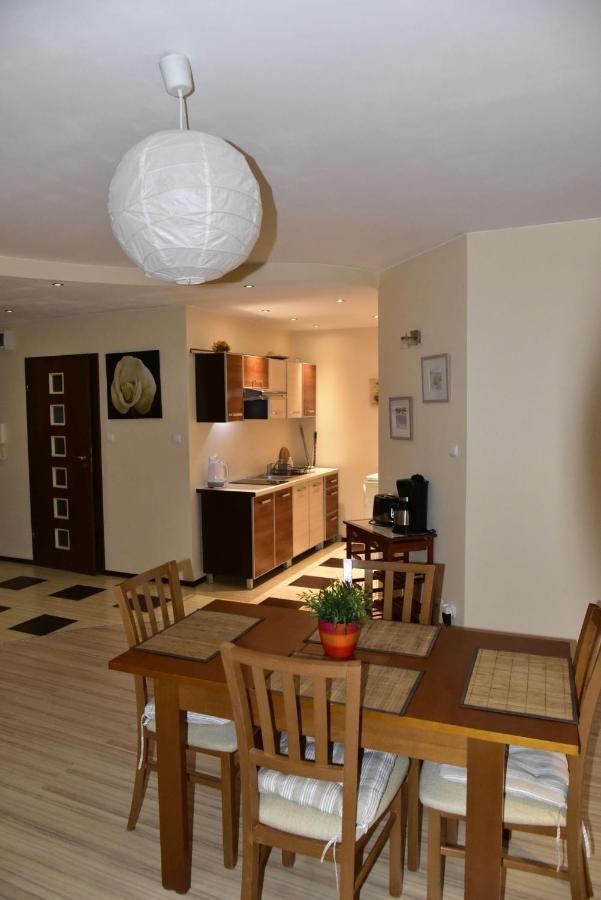 Apartament Sloneczny Brzeg เมียนซิดดรอแย ภายนอก รูปภาพ